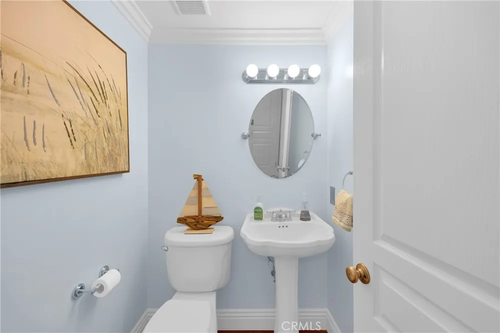 5191 Victoria Westminster, CA 92683