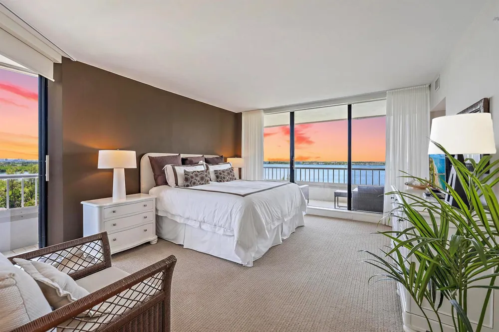 5250 Ocean Drive #10s Singer Island, FL 33404