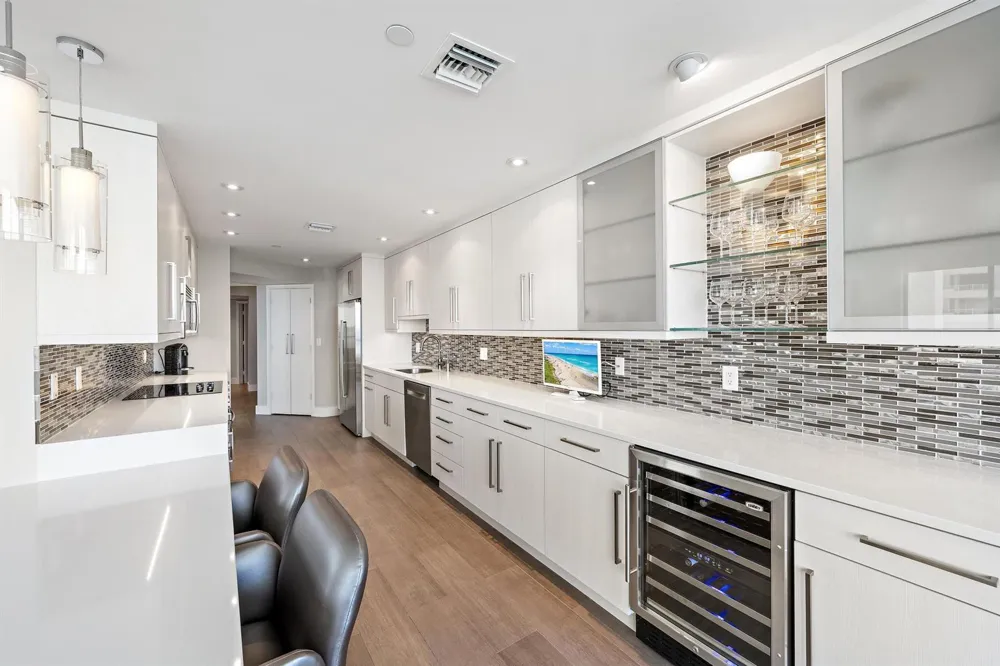 5250 Ocean Drive #10s Singer Island, FL 33404
