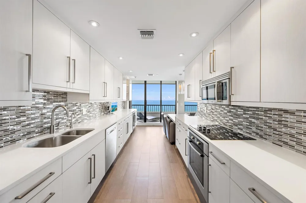 5250 Ocean Drive #10s Singer Island, FL 33404