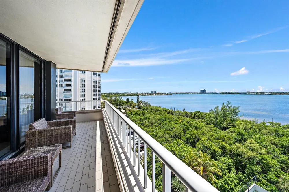 5250 Ocean Drive #10s Singer Island, FL 33404