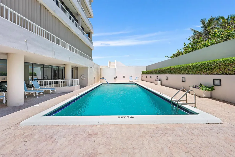 5250 Ocean Drive #10s Singer Island, FL 33404
