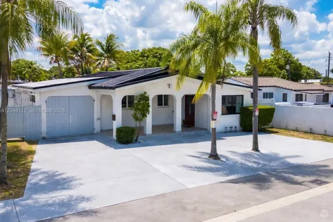 114 SW SW 57th Ct