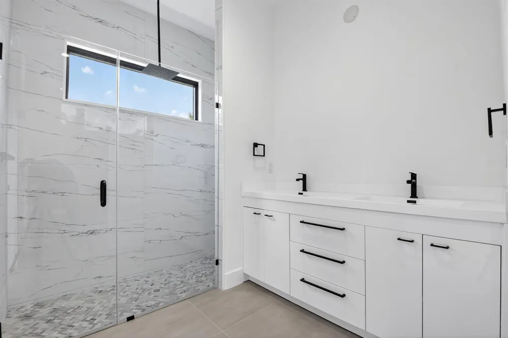3920 Espan Court Palm Springs, FL 33461