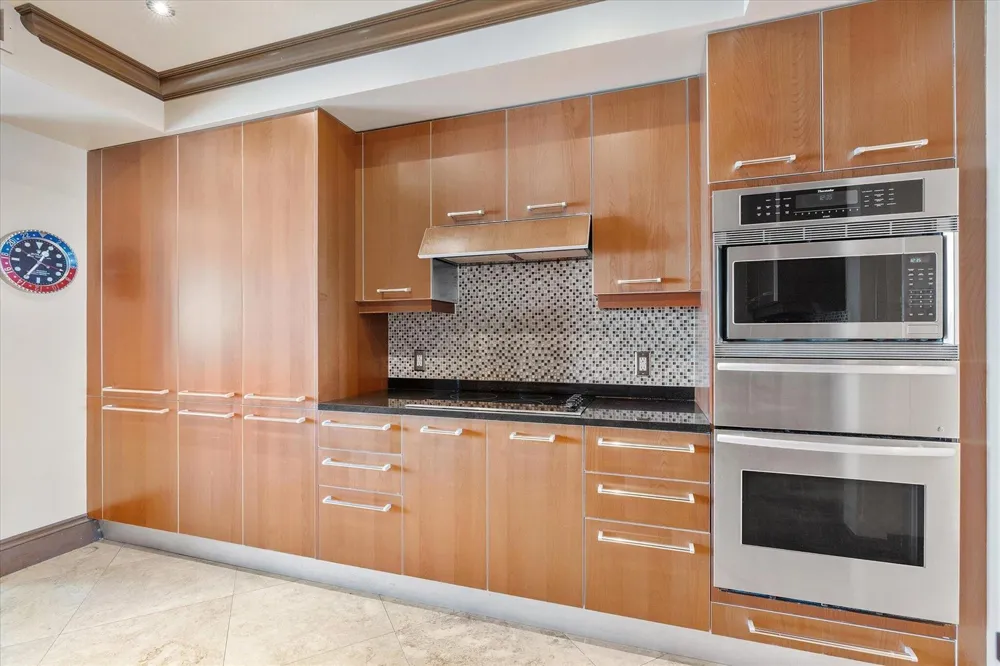 3101 S Ocean Drive #2707 Hollywood, FL 33019