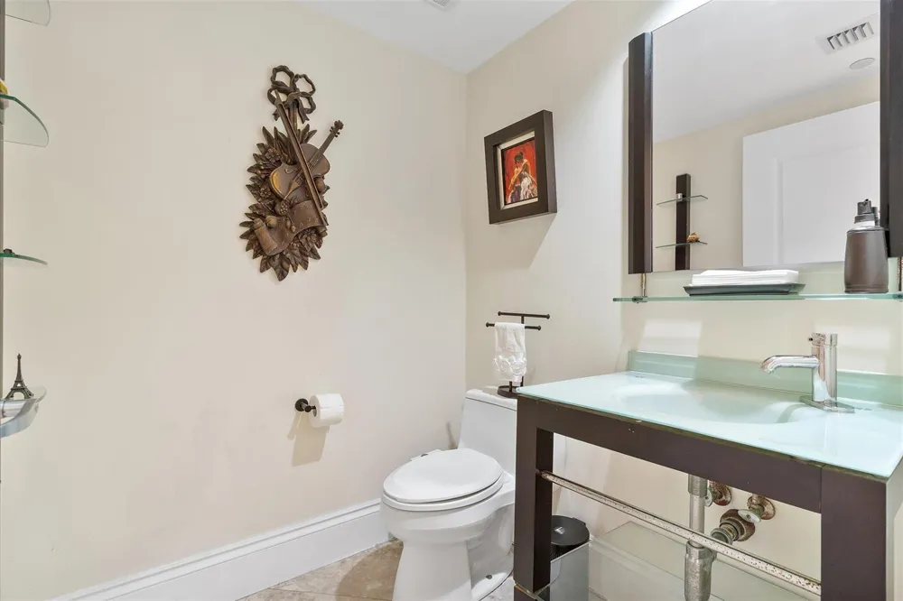 3101 S Ocean Drive #2707 Hollywood, FL 33019