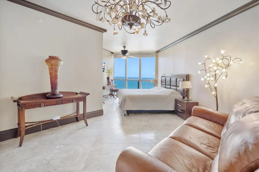 3101 S Ocean Drive #2707 Hollywood, FL 33019