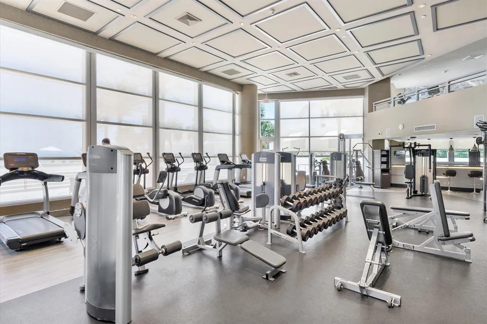 3101 S Ocean Drive #2707 Hollywood, FL 33019