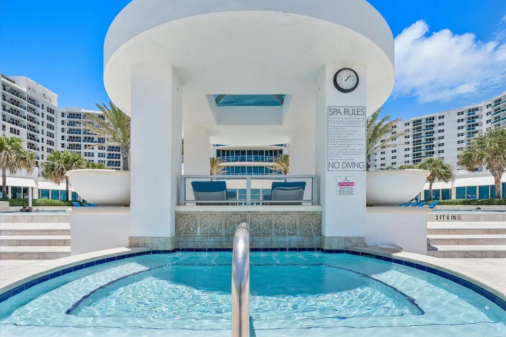 3101 S Ocean Drive #2707 Hollywood, FL 33019
