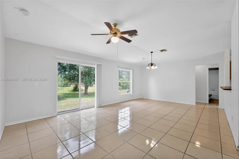 446 Windermere Dr. Lehigh Acres, FL 33972