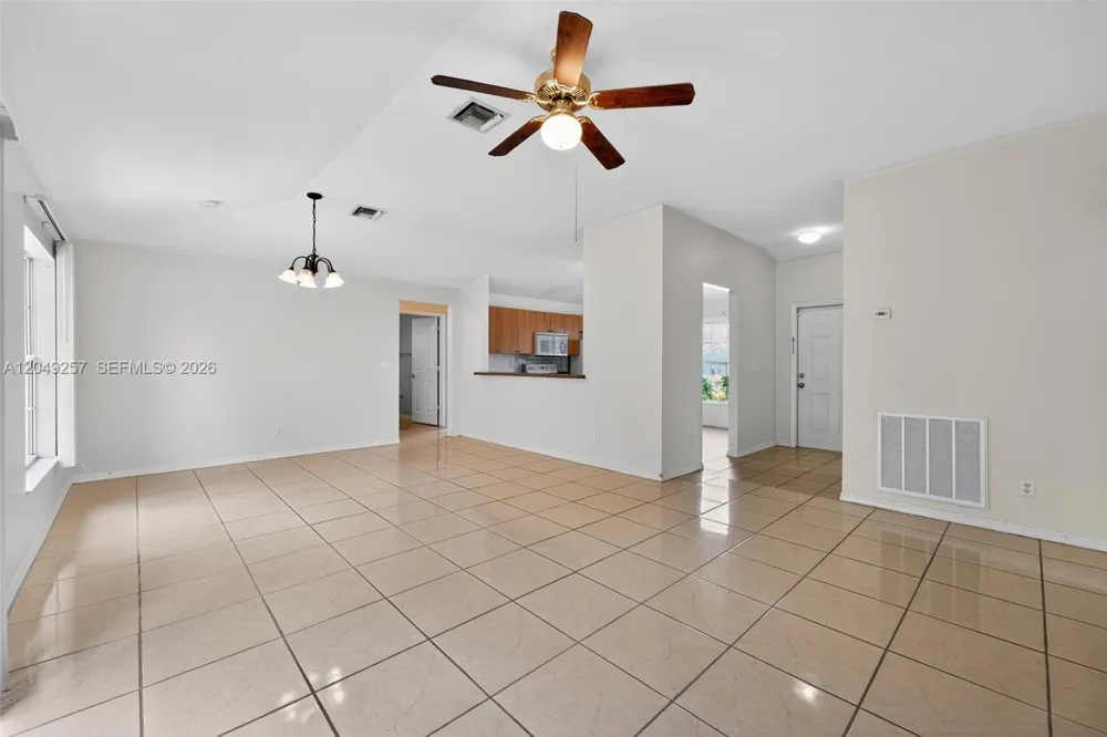 446 Windermere Dr. Lehigh Acres, FL 33972