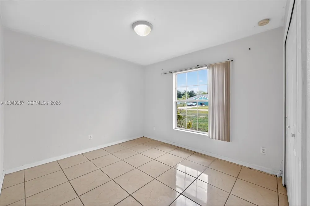446 Windermere Dr. Lehigh Acres, FL 33972