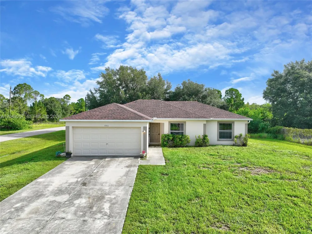 446 Windermere Dr. Lehigh Acres, FL 33972