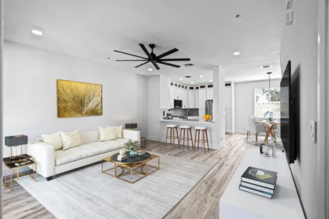 75 NW 4th Avenue #75