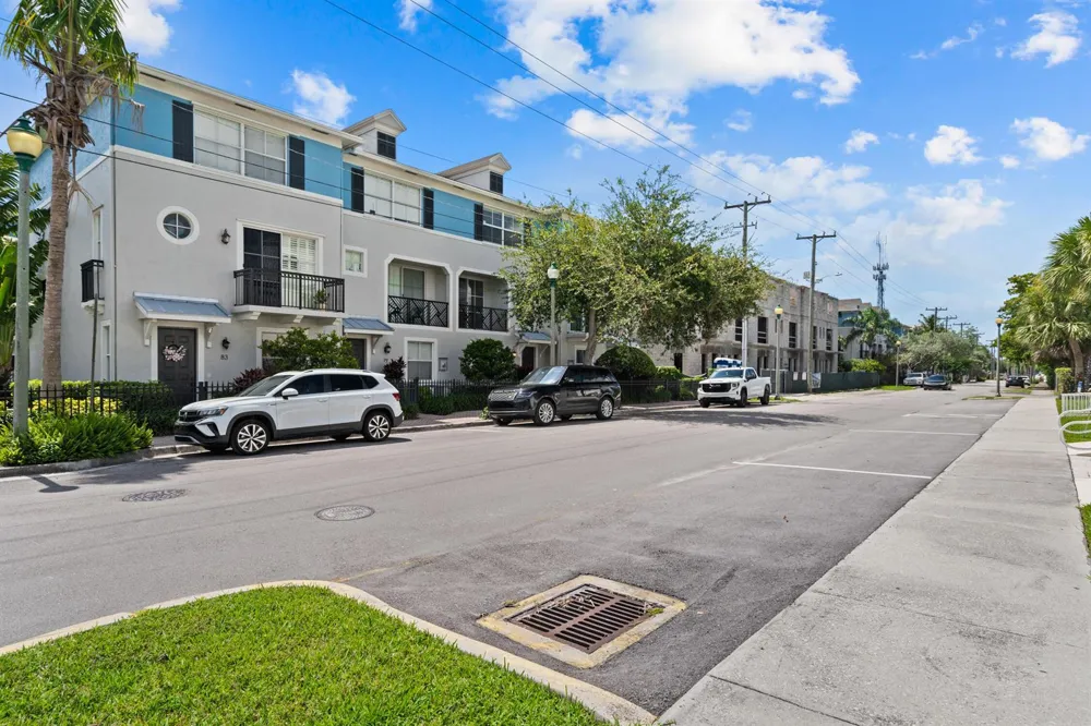 75 NW 4th Avenue #75 Delray Beach, FL 33444