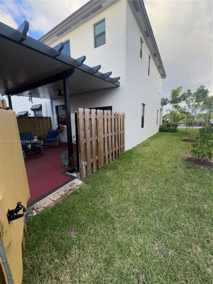 23242 SW 127th Ct Homestead, FL 33170