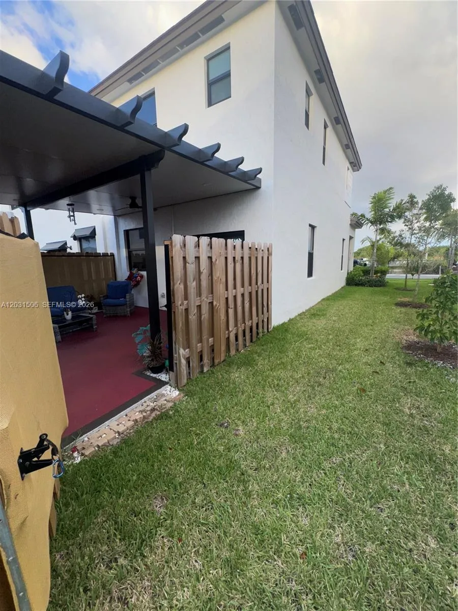 23242 SW 127th Ct Homestead, FL 33170