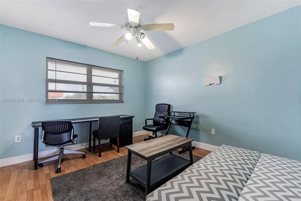 1100 W 35th St #23 Hialeah, FL 33012