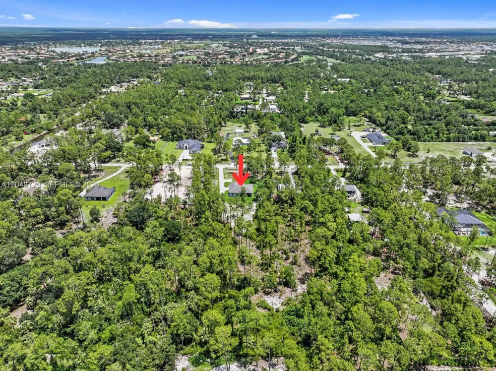 1412 22nd Ave NE Naples, FL 34120