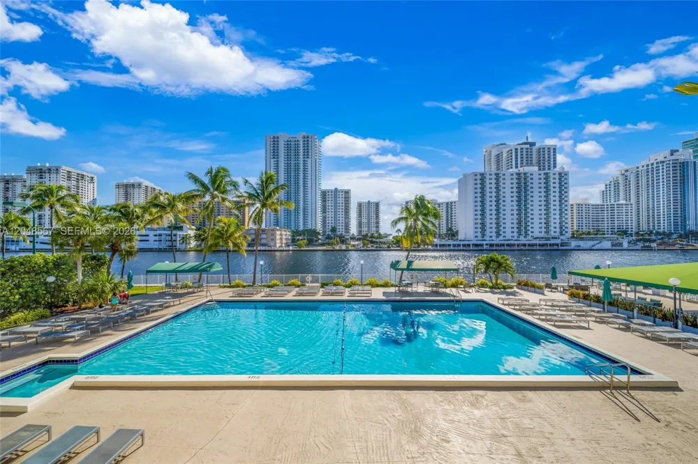 800 Parkview Dr #230 Hallandale Beach, FL 33009