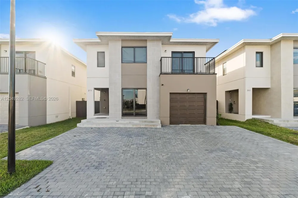 275 NW 13th Pl Florida City, FL 33034