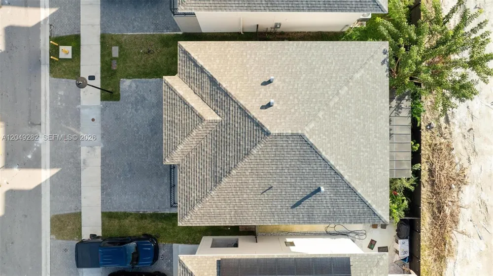 275 NW 13th Pl Florida City, FL 33034