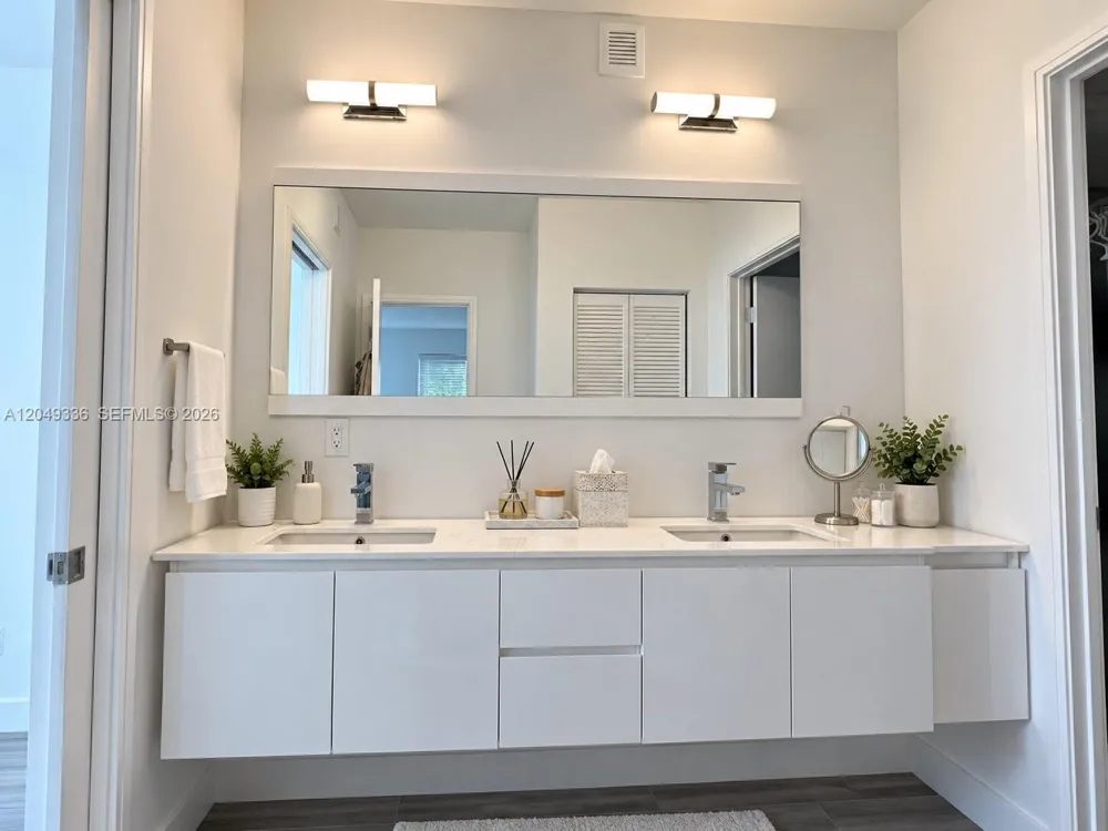 1121 NE 23rd Ter #1121 Pompano Beach, FL 33062