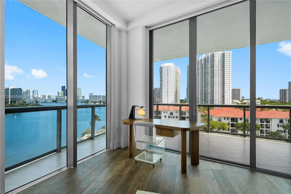 3250 NE 188th St #608 Aventura, FL 33180