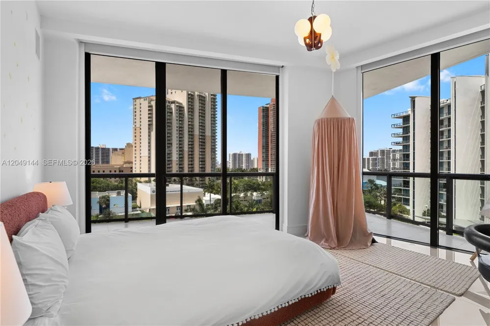 3250 NE 188th St #608 Aventura, FL 33180