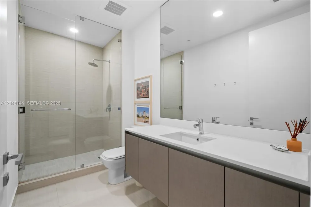 3250 NE 188th St #608 Aventura, FL 33180