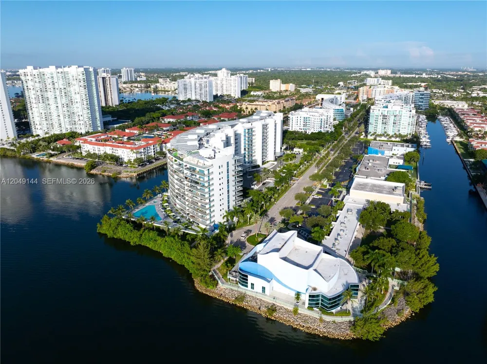 3250 NE 188th St #608 Aventura, FL 33180