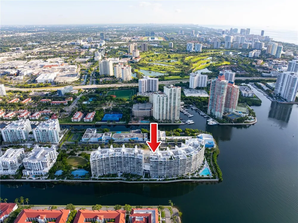 3250 NE 188th St #608 Aventura, FL 33180