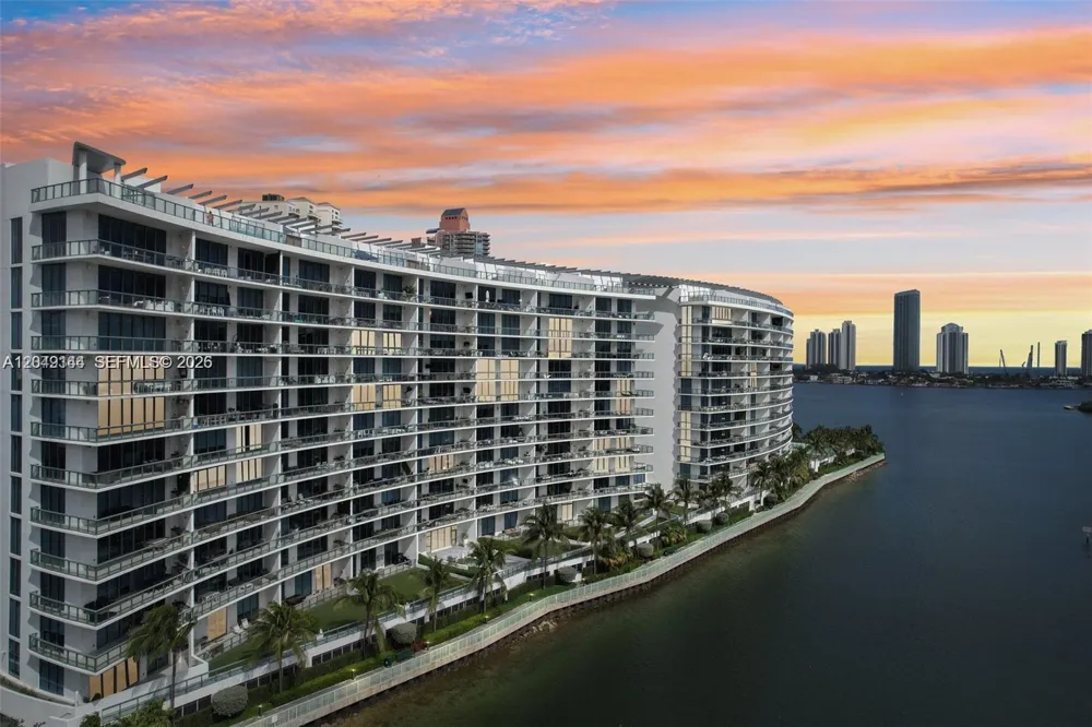 3250 NE 188th St #608 Aventura, FL 33180