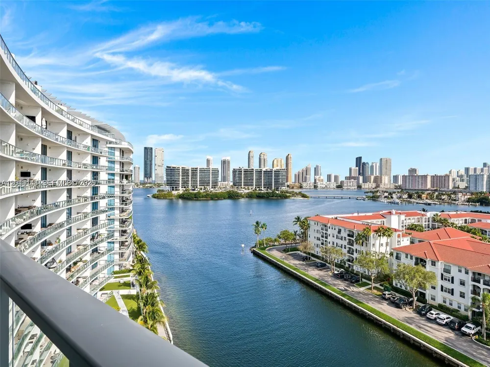 3250 NE 188th St #608 Aventura, FL 33180