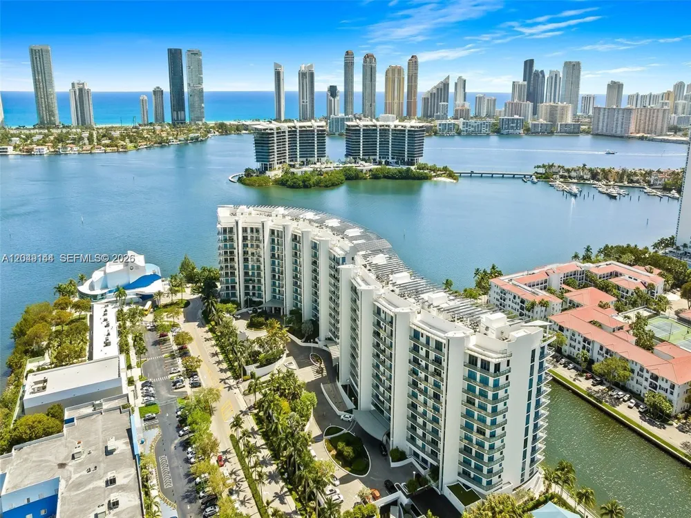 3250 NE 188th St #608 Aventura, FL 33180