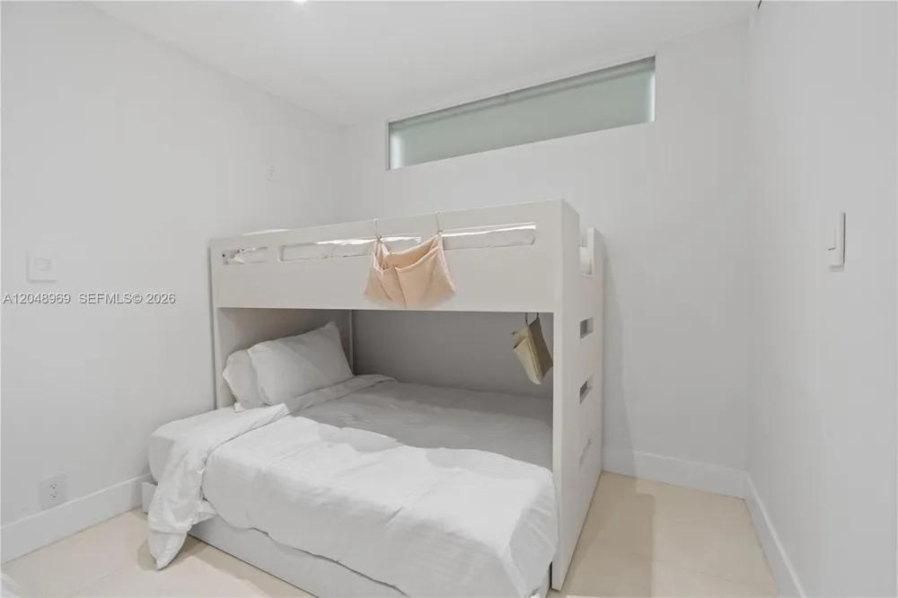 9511 Collins Ave #403 Surfside, FL 33154