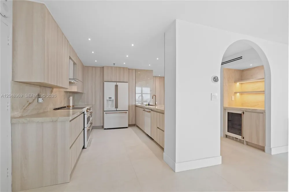 9511 Collins Ave #403 Surfside, FL 33154