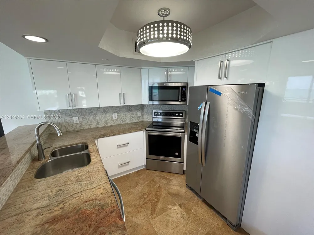 8911 Collins Ave #505 Surfside, FL 33154