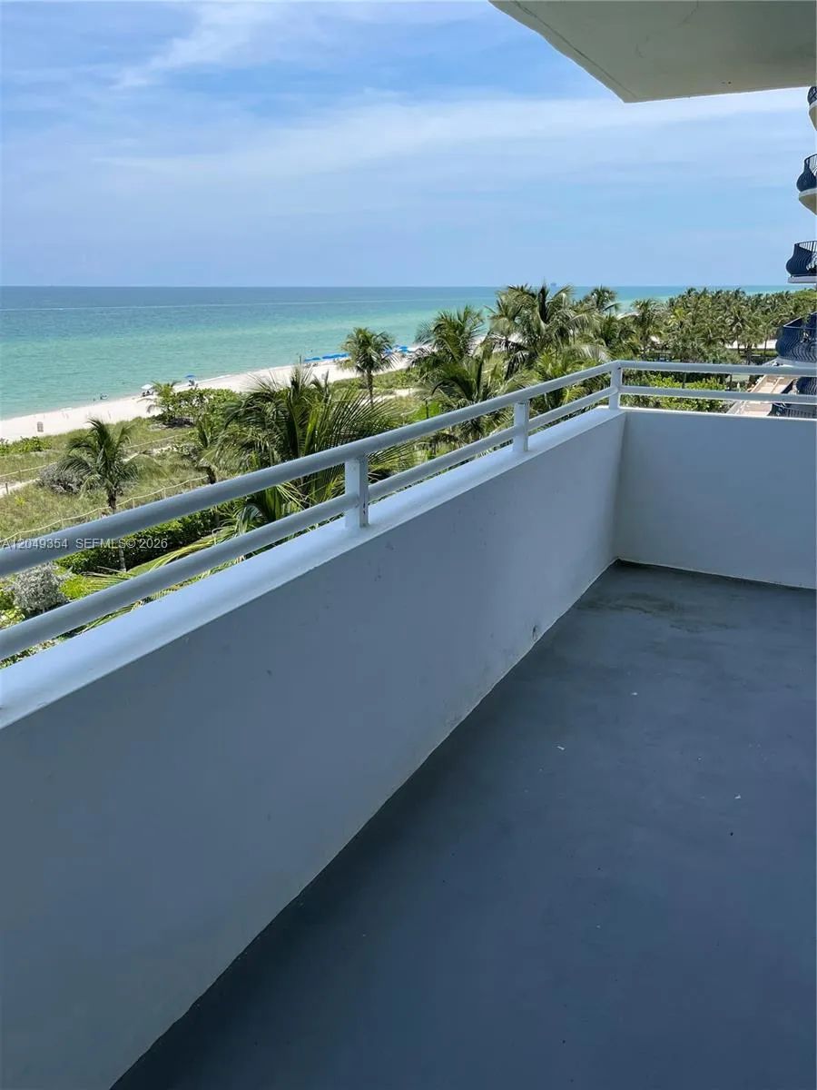 8911 Collins Ave #505 Surfside, FL 33154