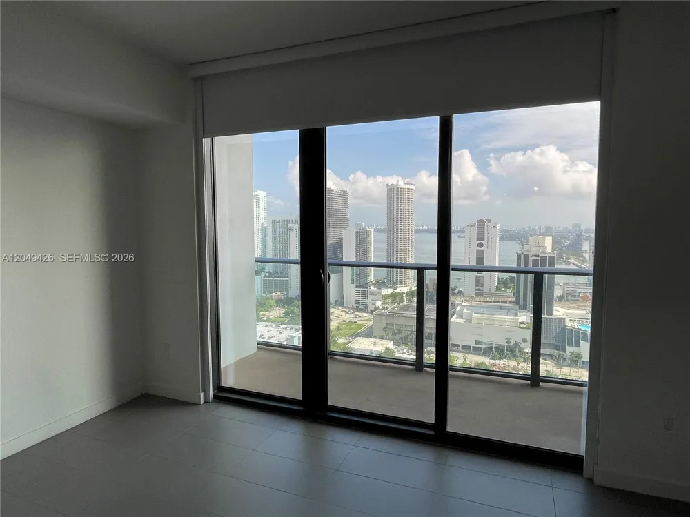 1600 NE 1st Ave #3603 Miami, FL 33132