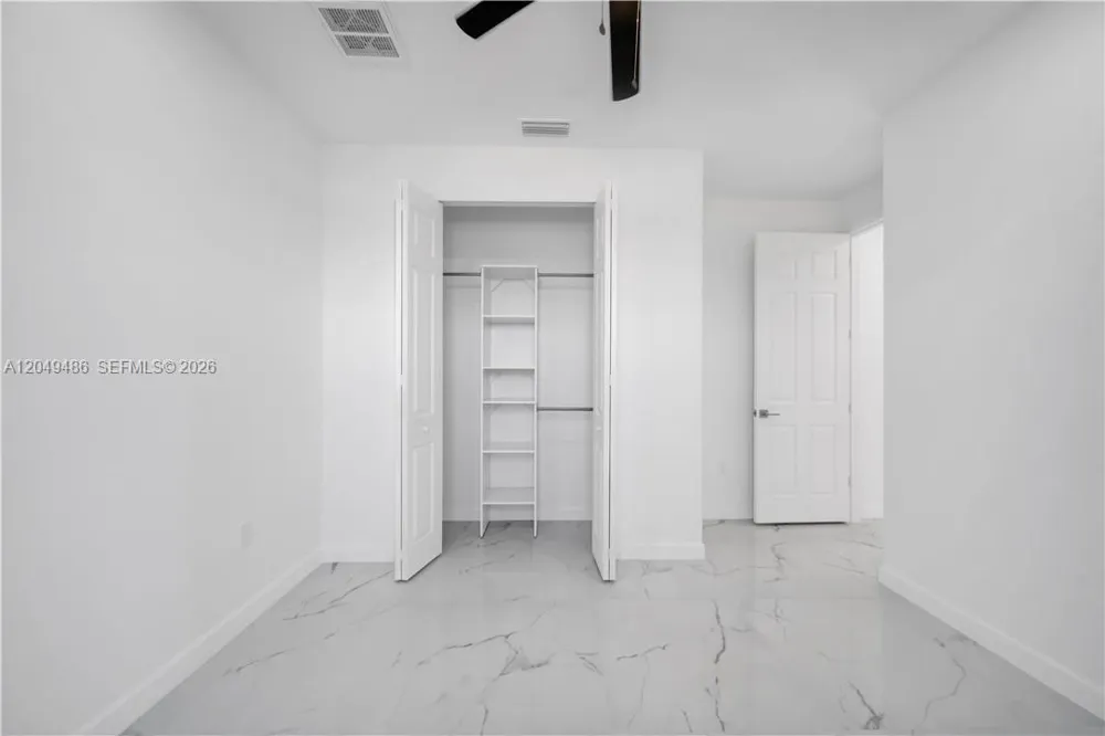 800 Pine Ave Lehigh Acres, FL 33972