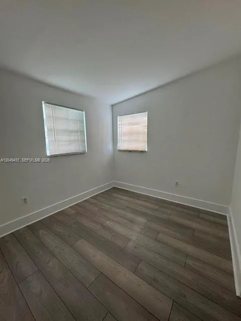 4221 SW 39th St West Park, FL 33023