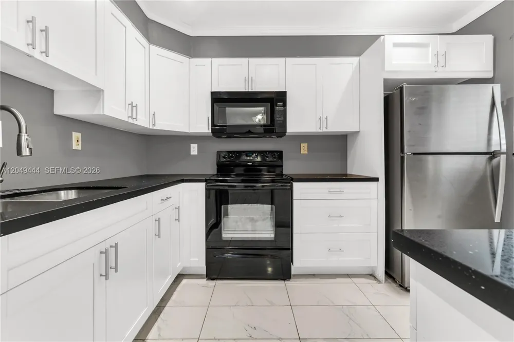 22334 SW 103rd Ct Cutler Bay, FL 33190