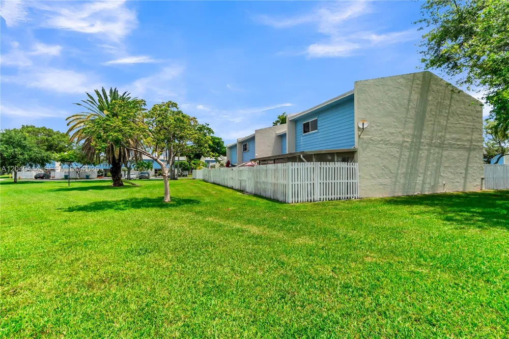 22334 SW 103rd Ct Cutler Bay, FL 33190