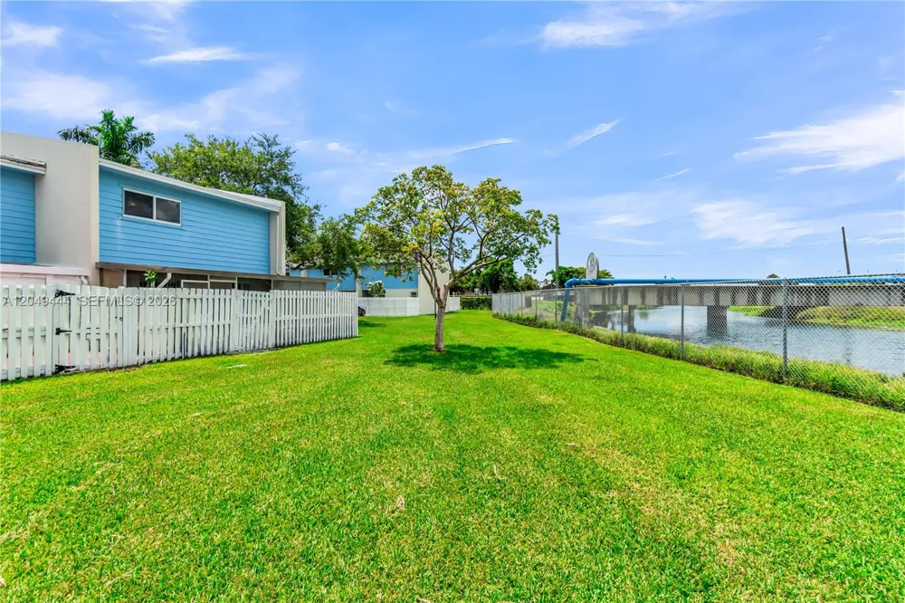 22334 SW 103rd Ct Cutler Bay, FL 33190