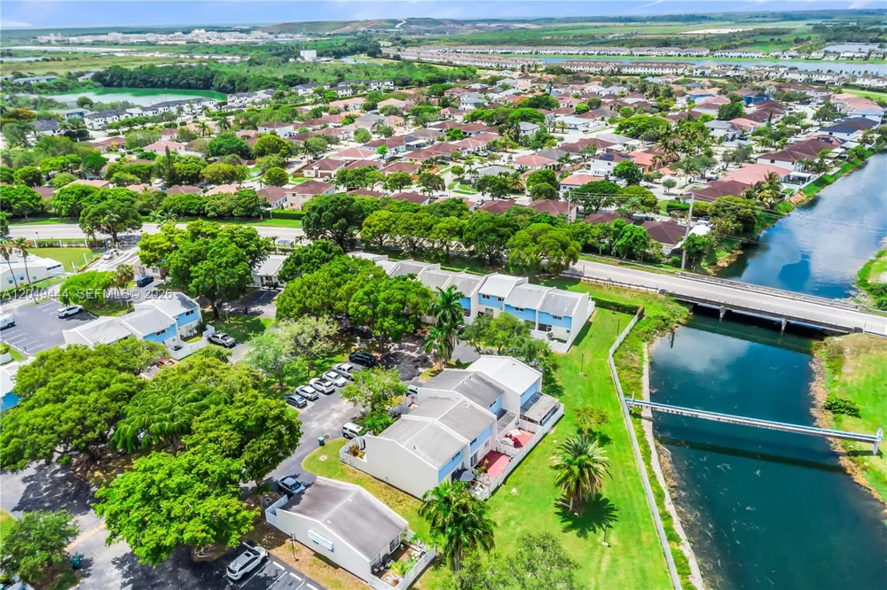 22334 SW 103rd Ct Cutler Bay, FL 33190