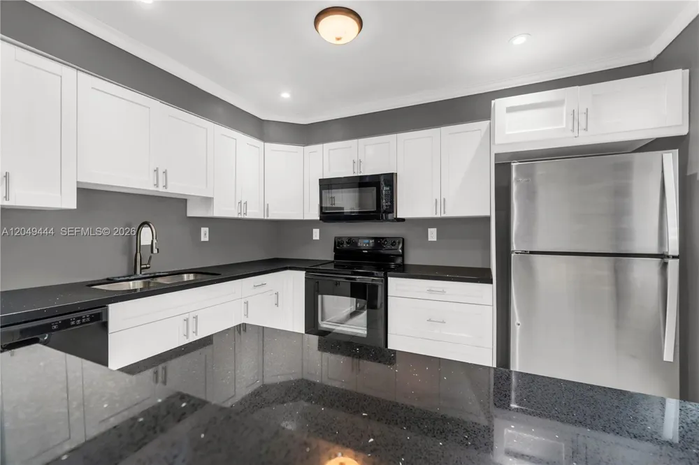 22334 SW 103rd Ct Cutler Bay, FL 33190