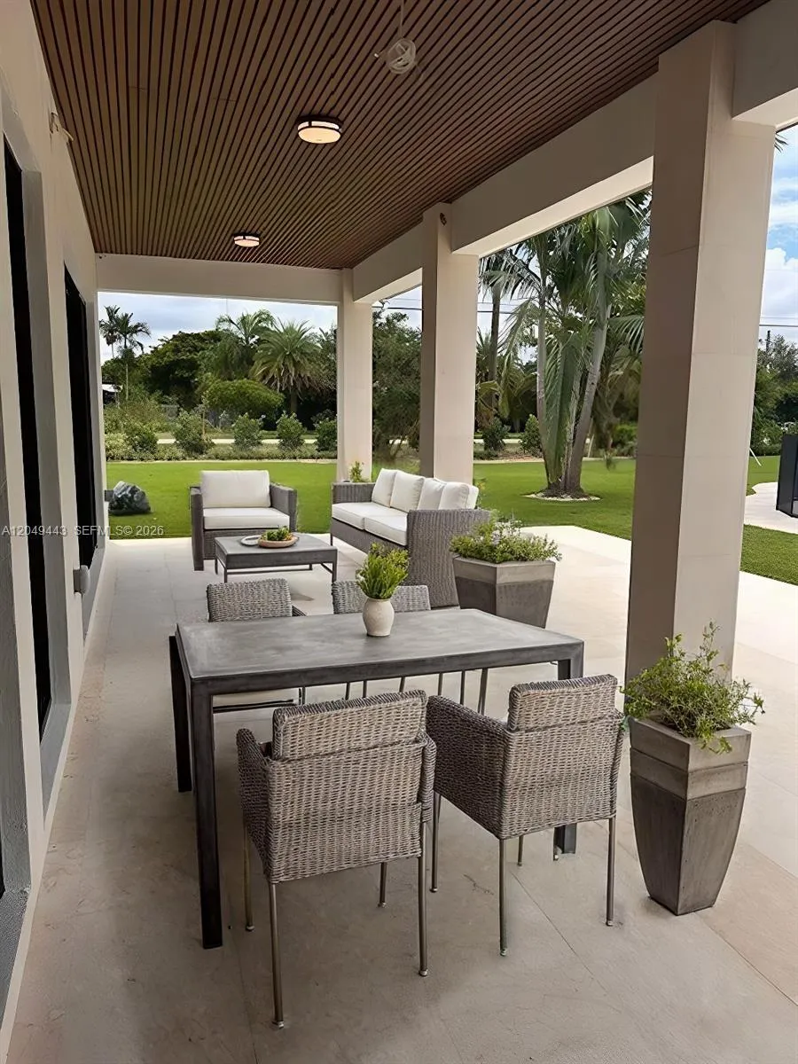 24440 SW 209th Pl Homestead, FL 33031