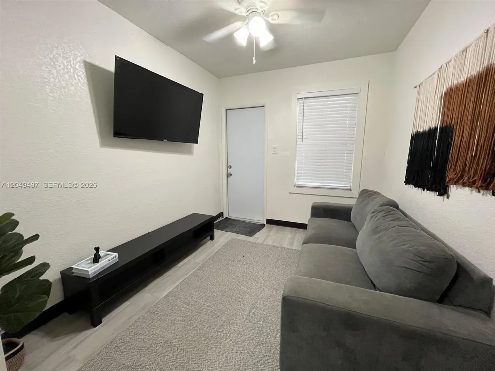 140 NW 13th St #150.5 Miami, FL 33136