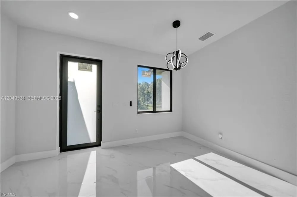 1405 Palmetto Ave Lehigh Acres, FL 33972